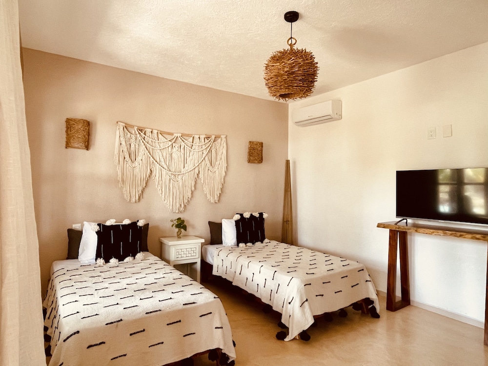 Suite, Garden View - Photo 4