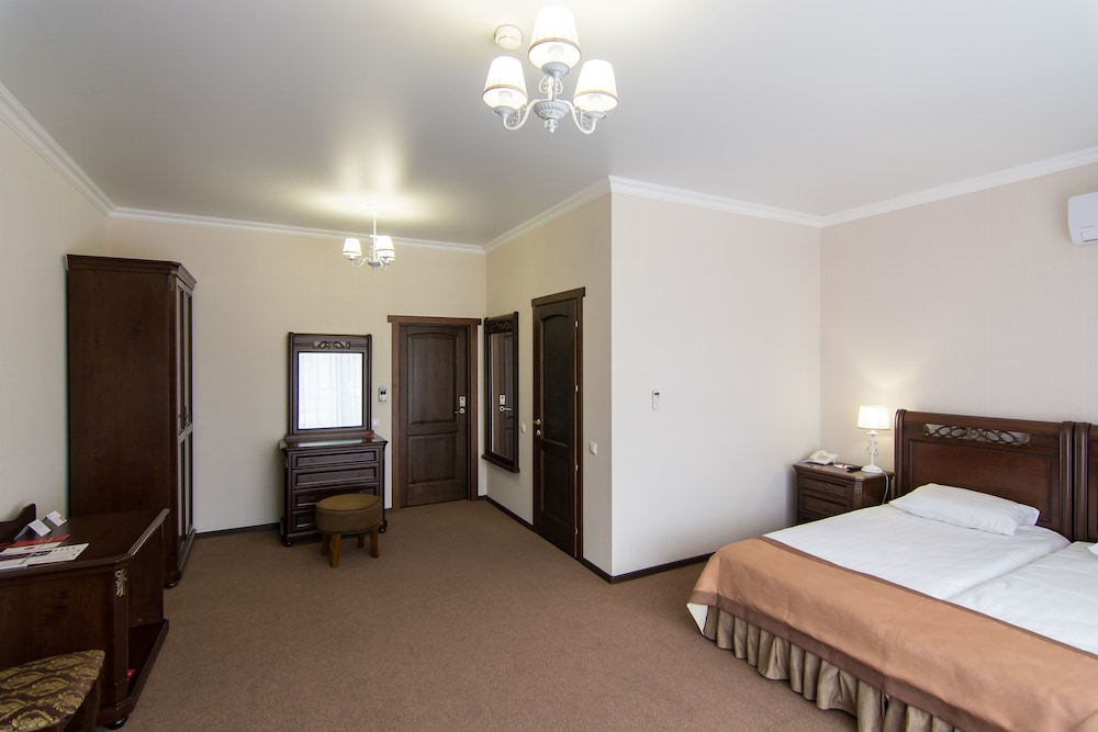 Superior Twin Room photo 2