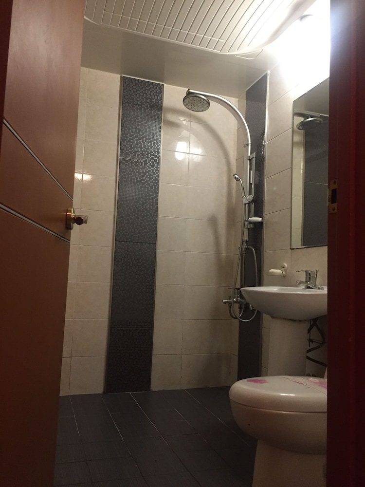 Deluxe Double Room (Pet Friendly Room) photo 2