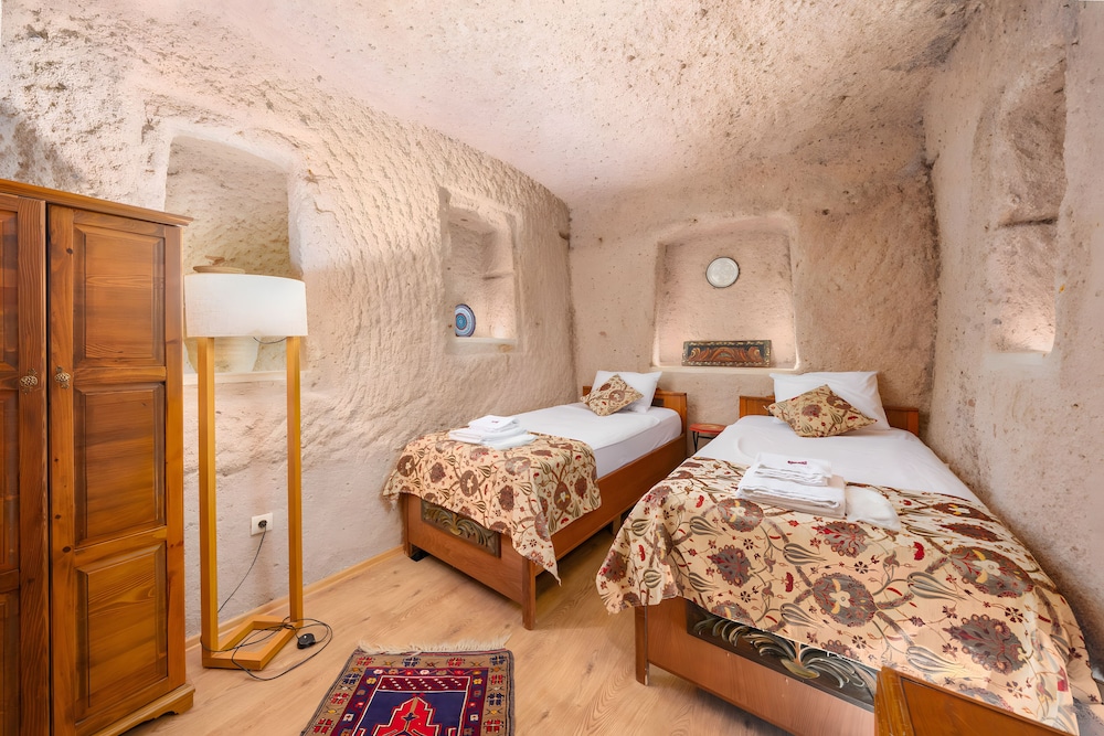 Family Suite - Photo 6