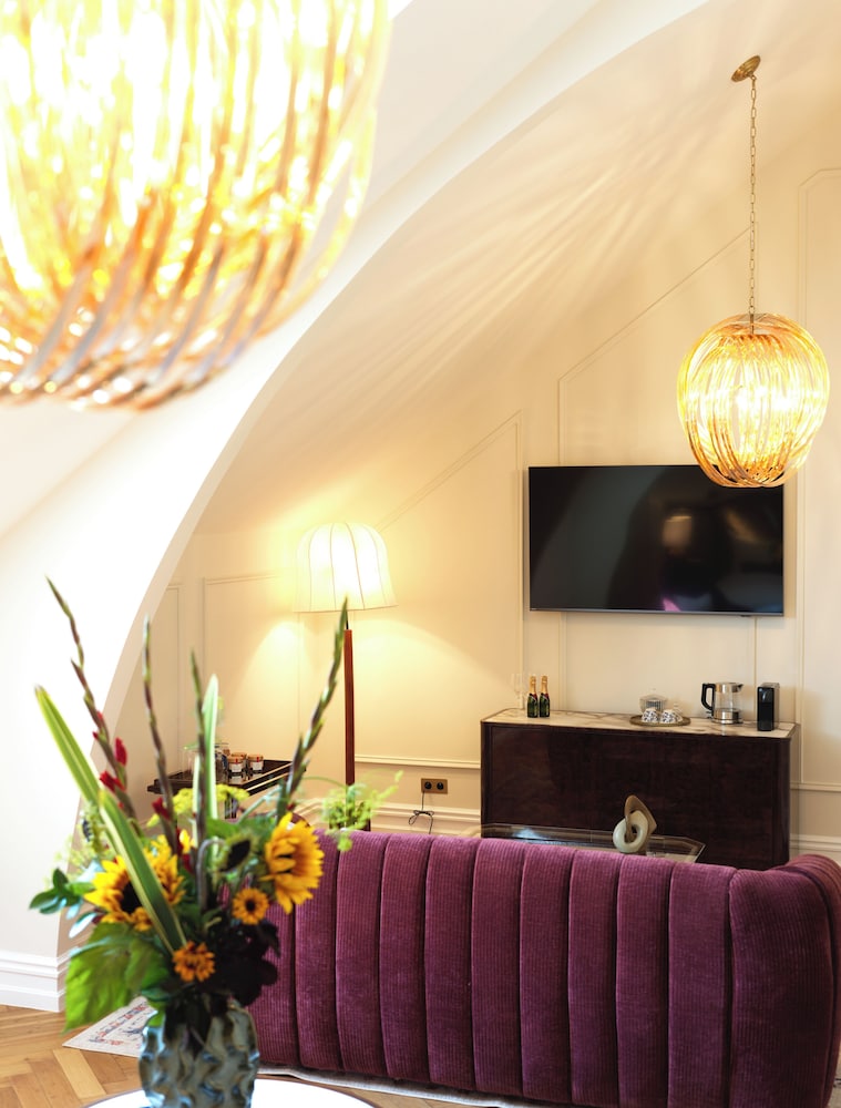 Premium Suite (Beyaert) photo 3