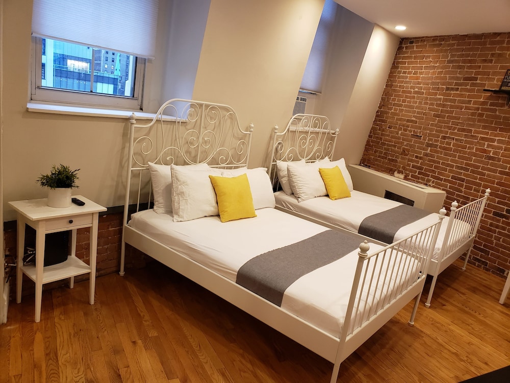 Comfort Studio, 2 Double Beds, Non Smoking, City View photo 1