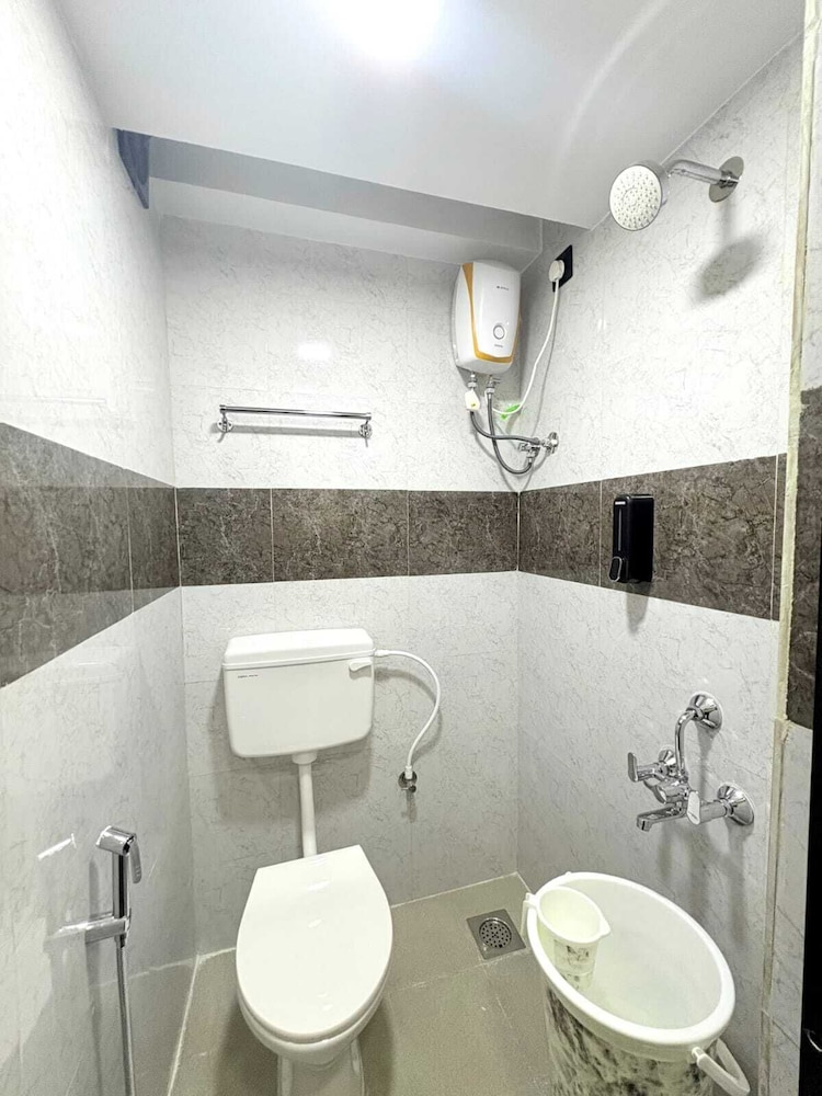 Senior Single Room photo 2