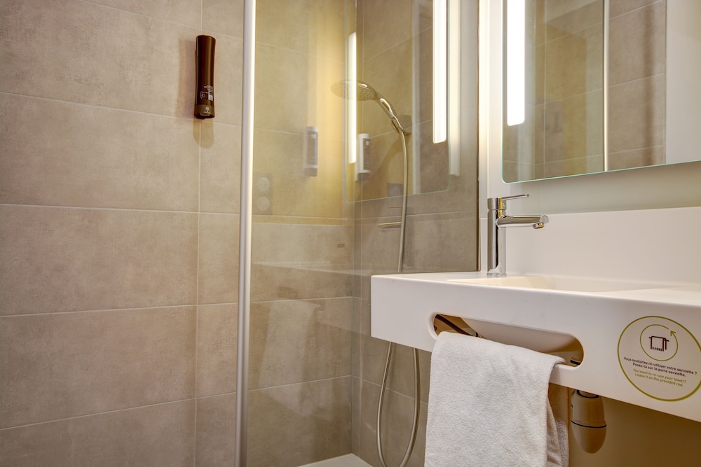 Superior Double Room, Non Smoking - Photo 10