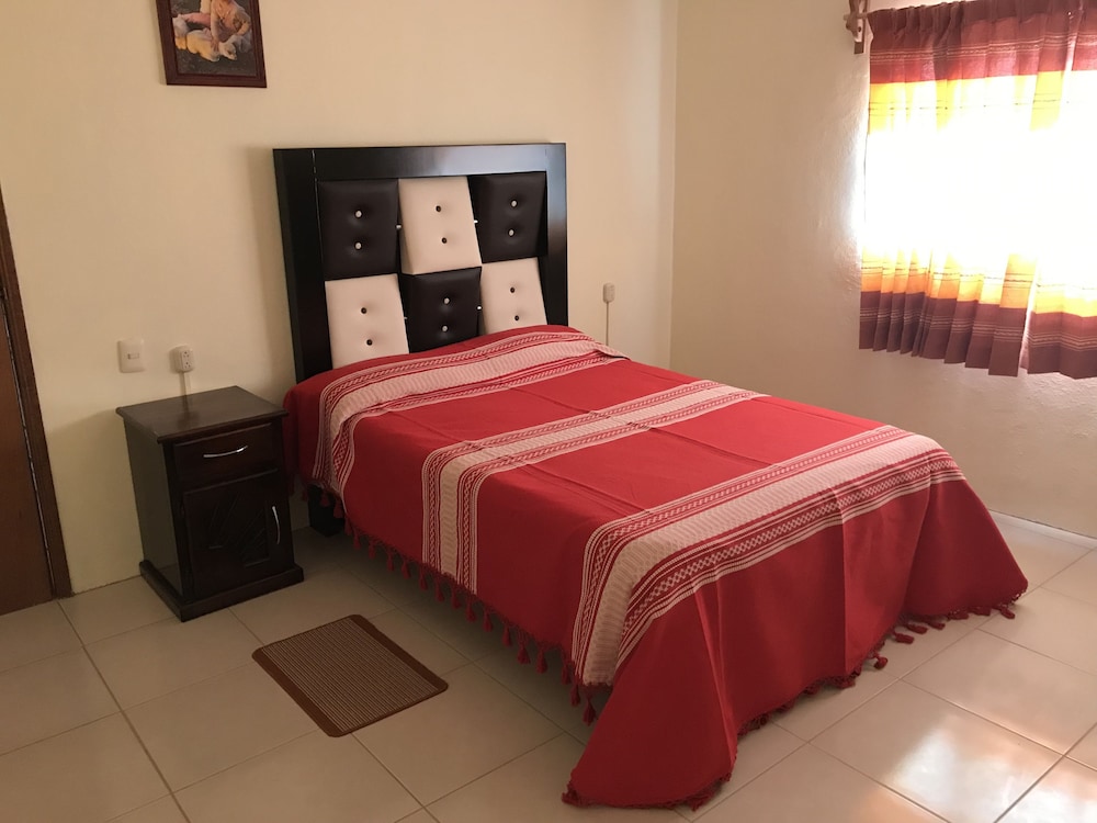 Family Quadruple Room - Photo 1