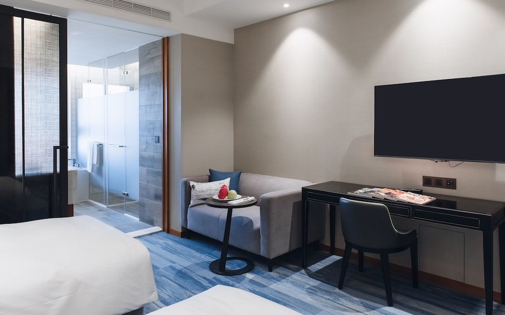 Deluxe Triple Room, 3 Twin Beds, Non Smoking photo 3