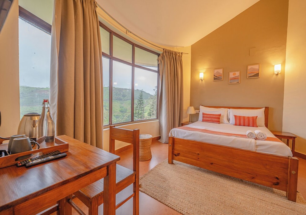 Deluxe Double Room, Hill View photo 1