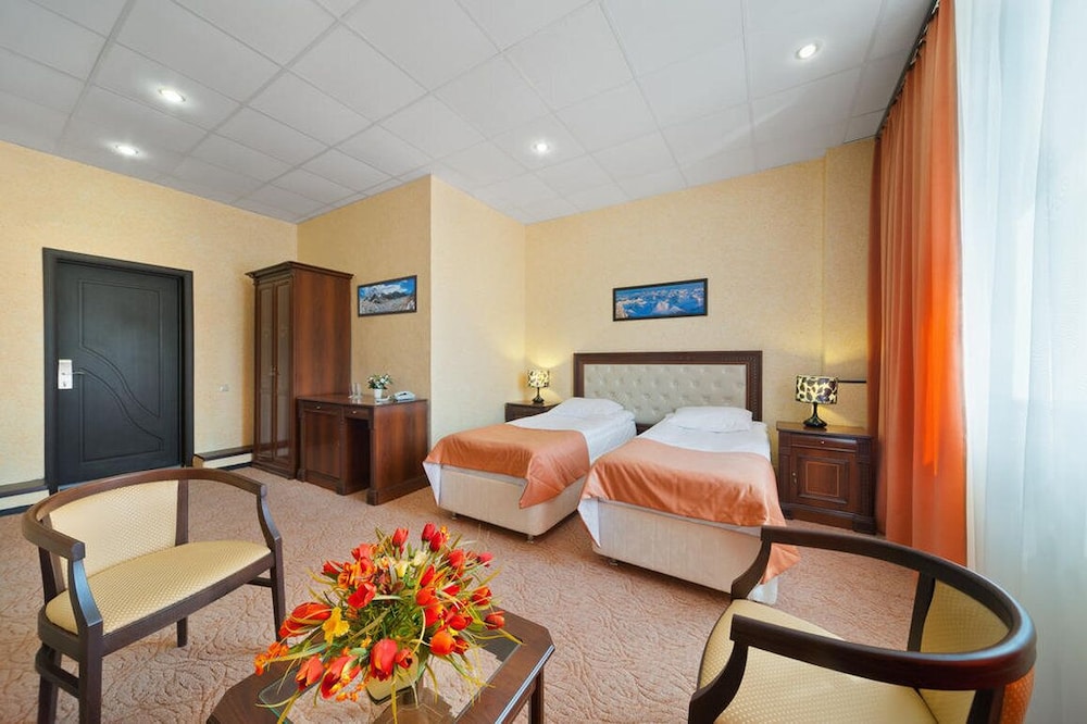 Standard Twin Room photo 3