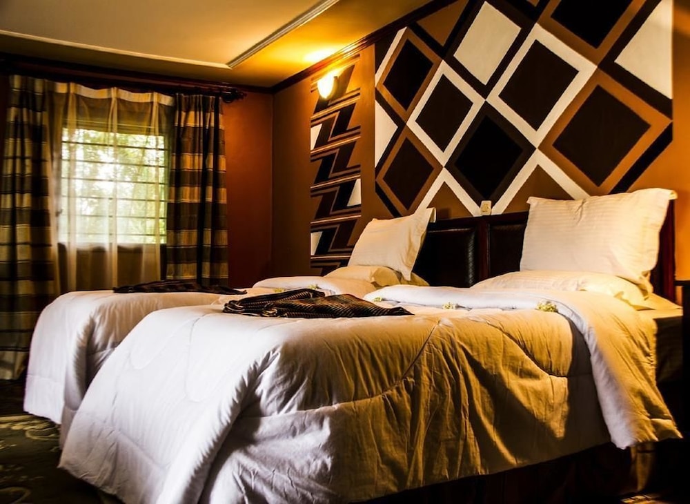 Double or Twin Room photo 3