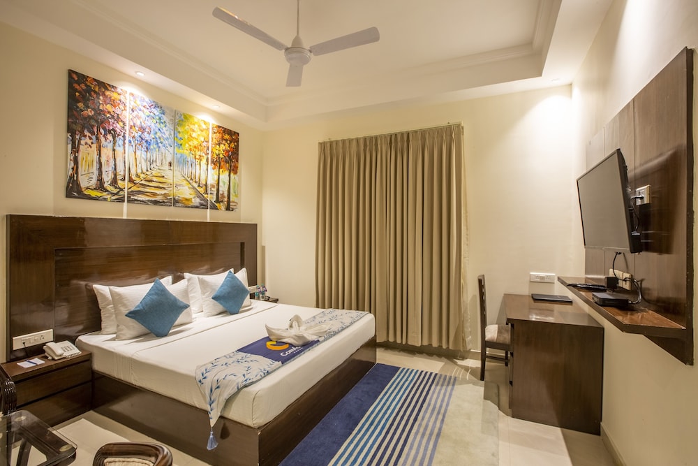 Deluxe Room, 1 Double Bed, Non Smoking - Photo 1