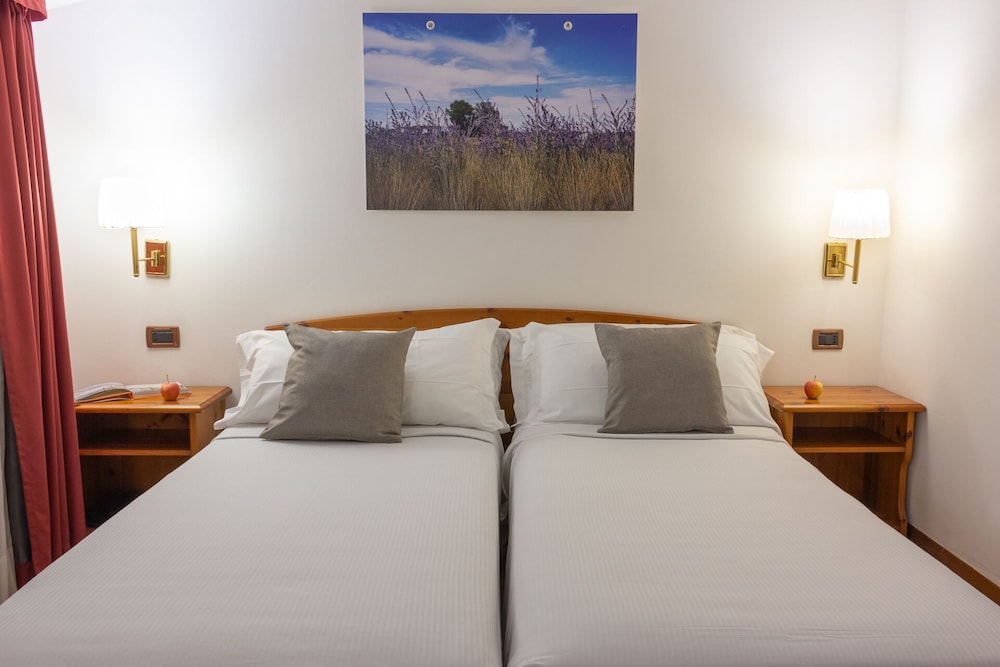 Twin Room photo 1