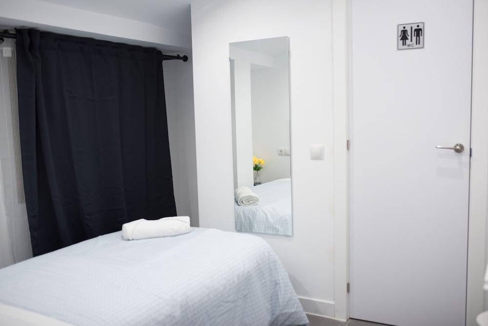 Comfort Single Room