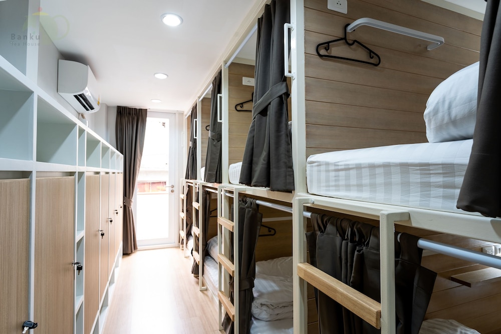 Basic Shared Dormitory, Mixed Dorm, Non Smoking, City View photo 1