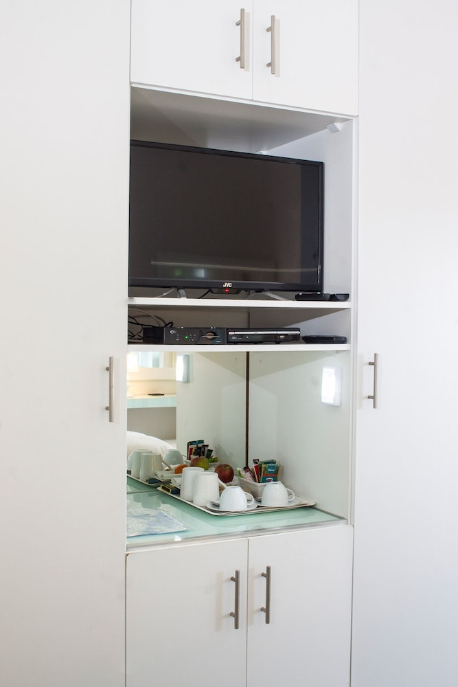 Classic Room, 1 Bedroom, Lagoon View (Standard Double Room) photo 3