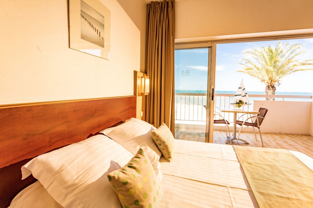 Double Room, Balcony, Sea View photo 1