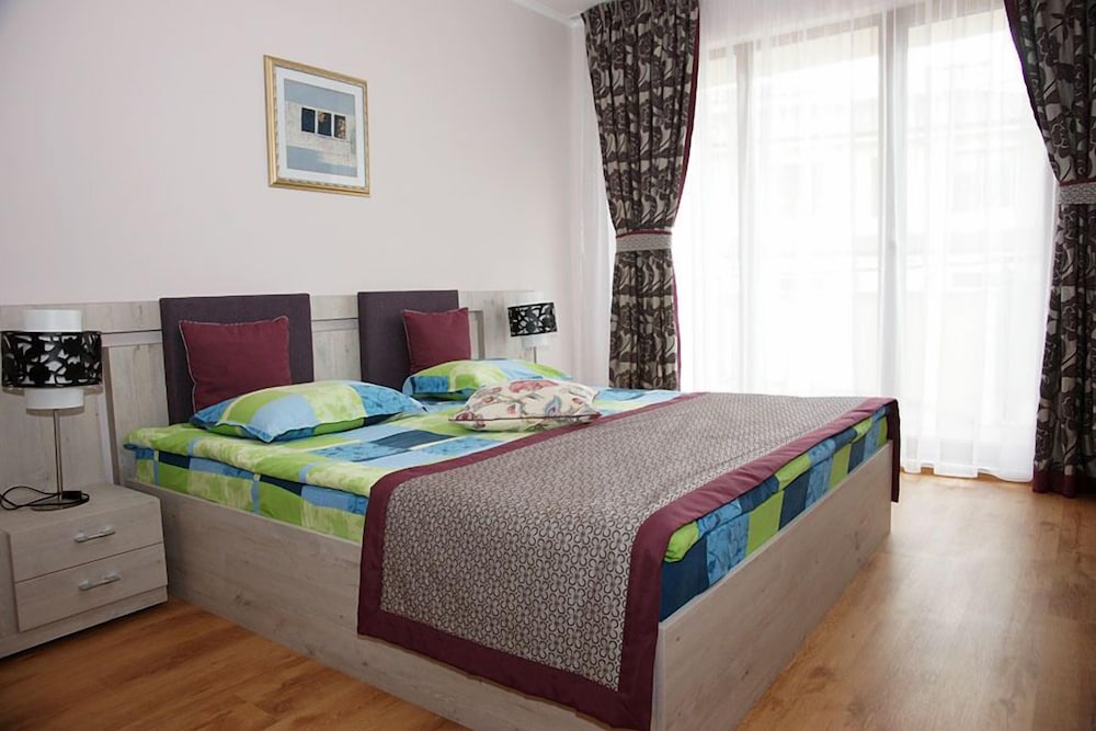 Standard Apartment, 2 Bedrooms, Kitchenette photo 3