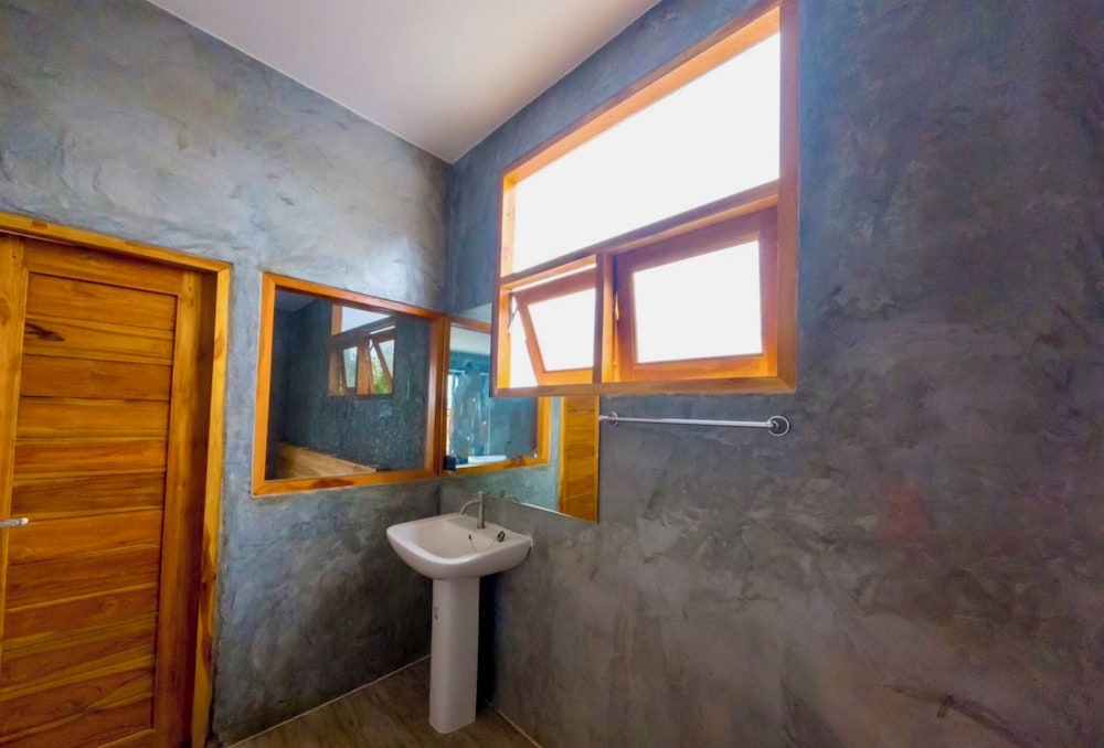 Superior Jacuzzi Room - Photo 2