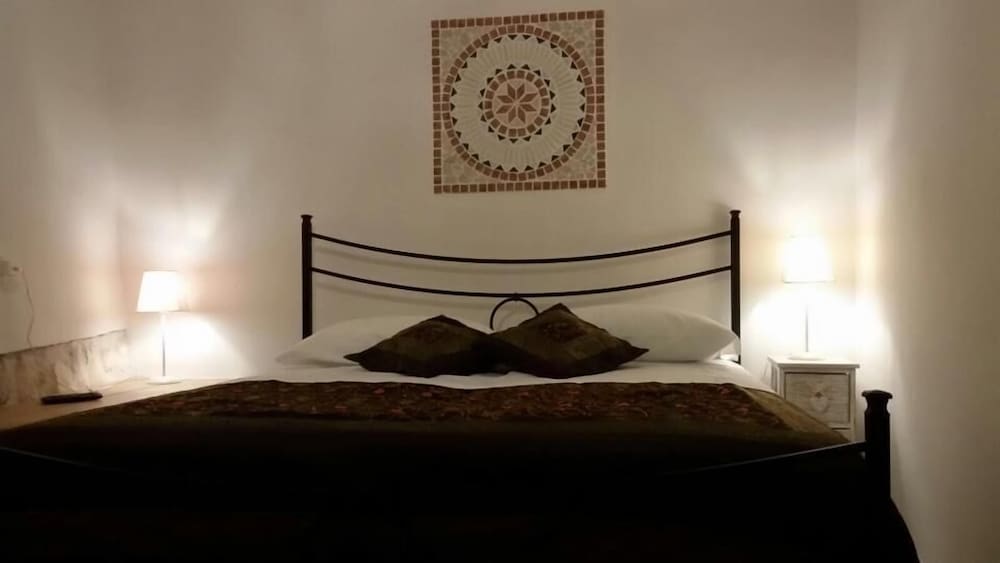 Classic Double Room, 1 Queen Bed photo 1