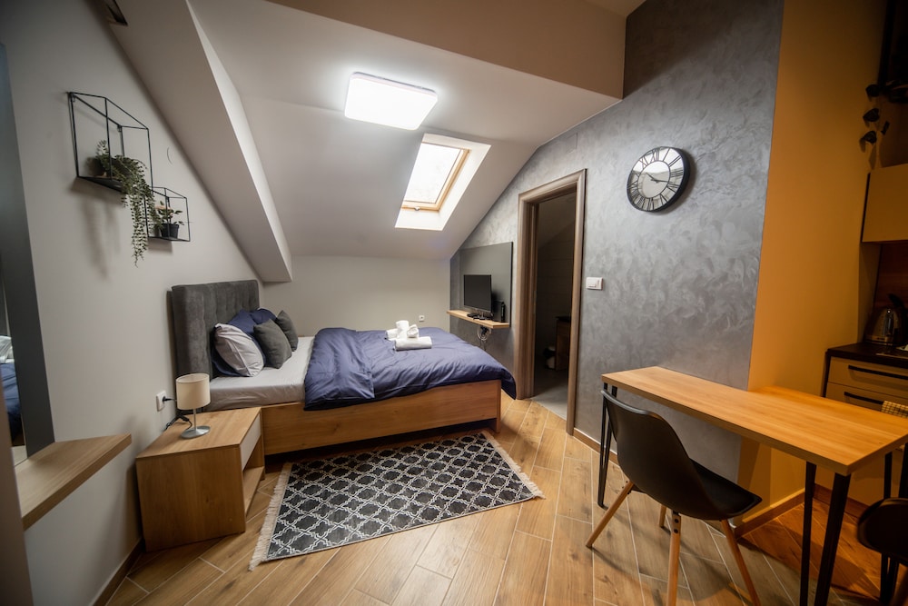 Standard Studio Suite photo 1