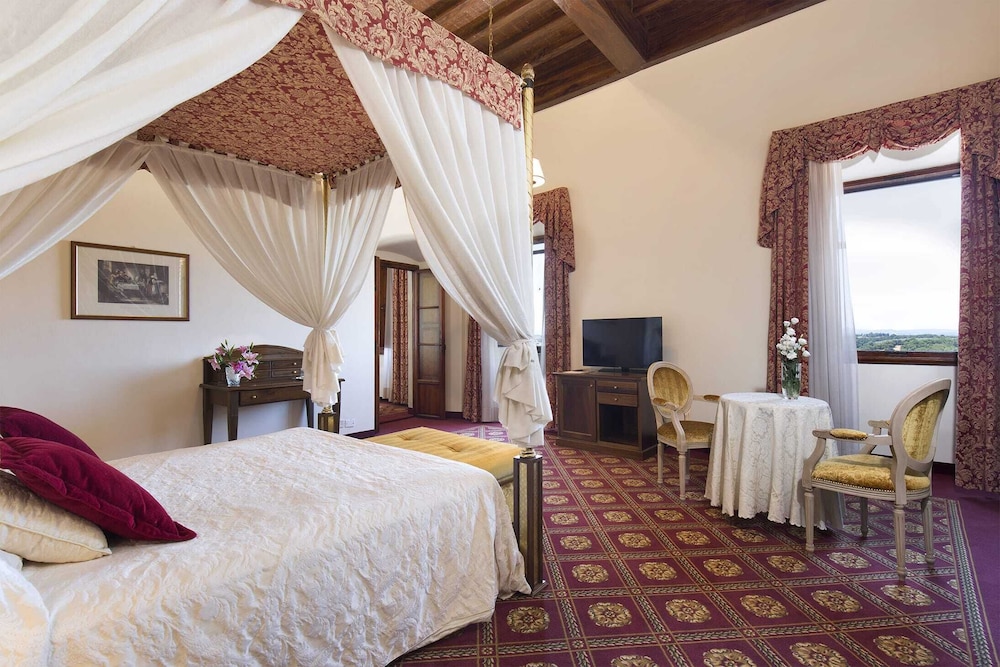 Exclusive Suite, Valley View (King - SPA access)