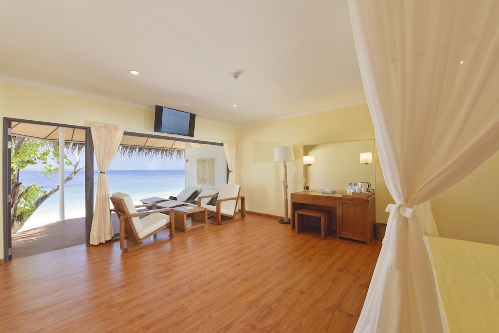 Beach Bungalow photo 1