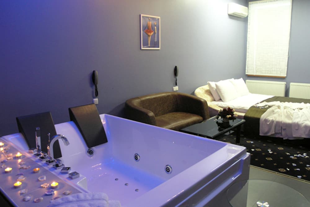 Romantic Room