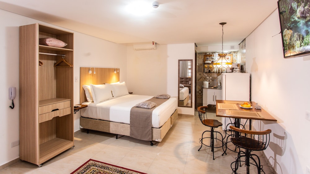 Family Studio, 1 Queen Bed With Sofa Bed