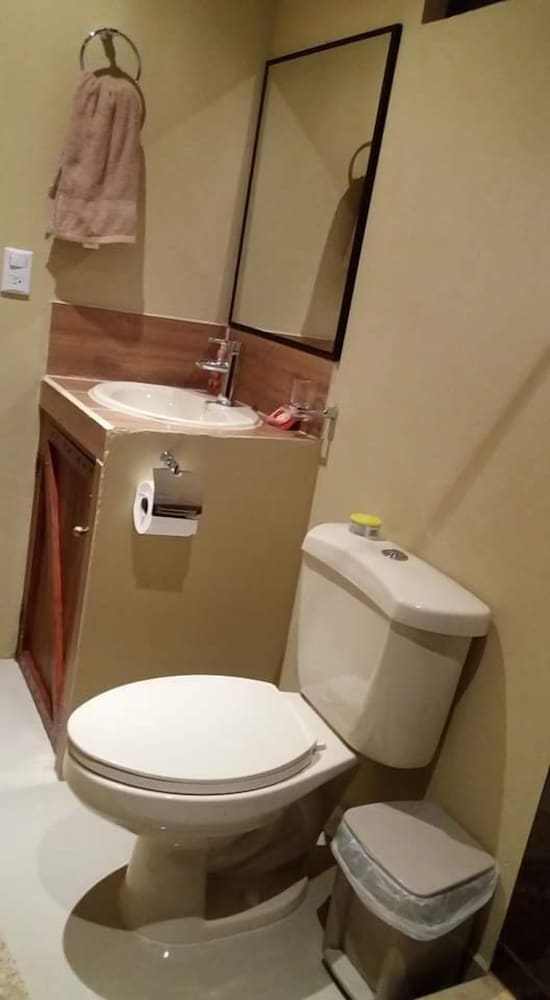 Quadruple Room, 2 Bedrooms, Pool View photo 3