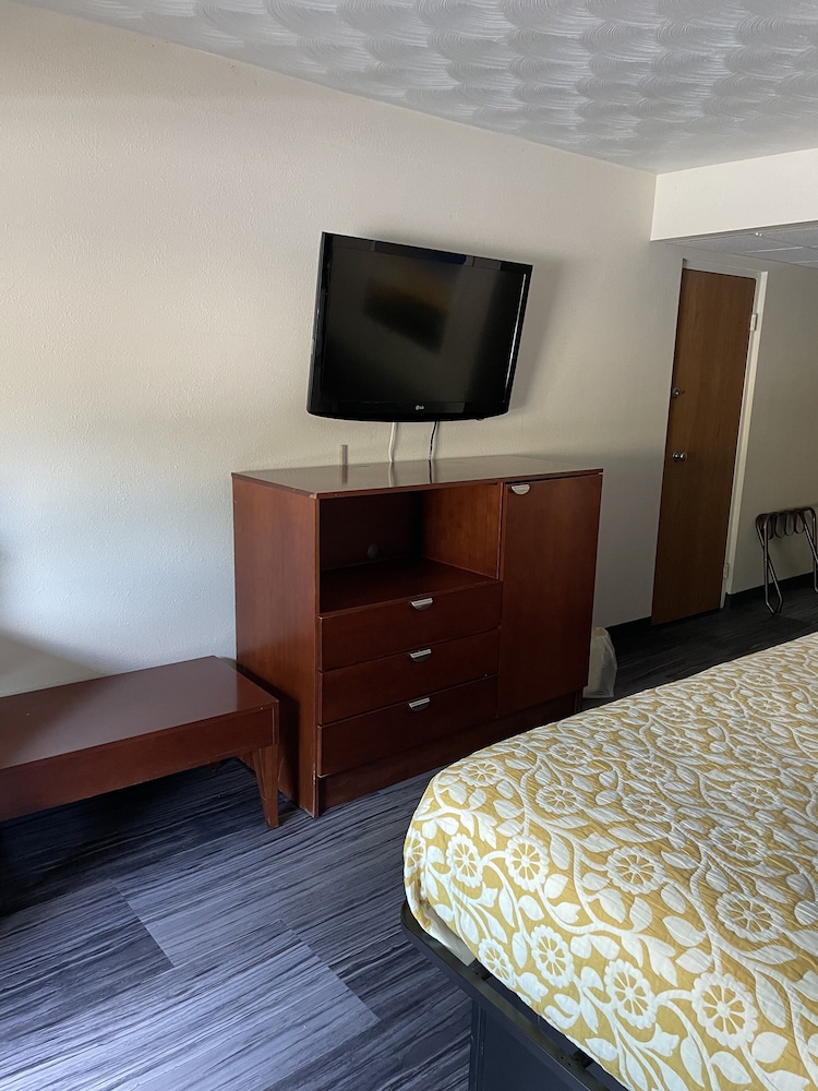 Basic Single Room photo 3