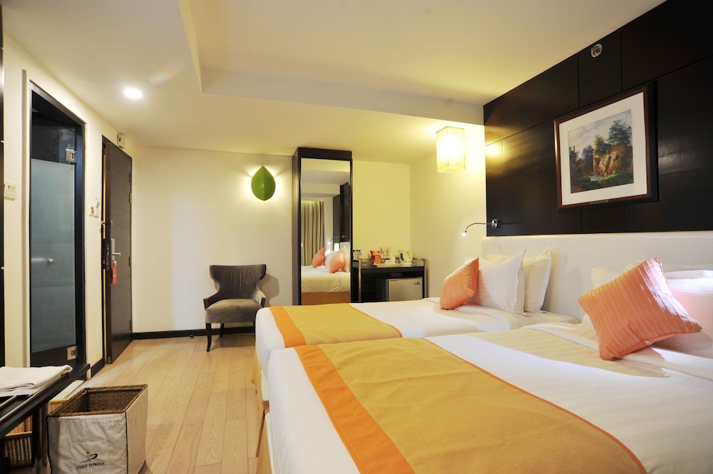 Premium Twin Room, Multiple Beds, Accessible photo 1