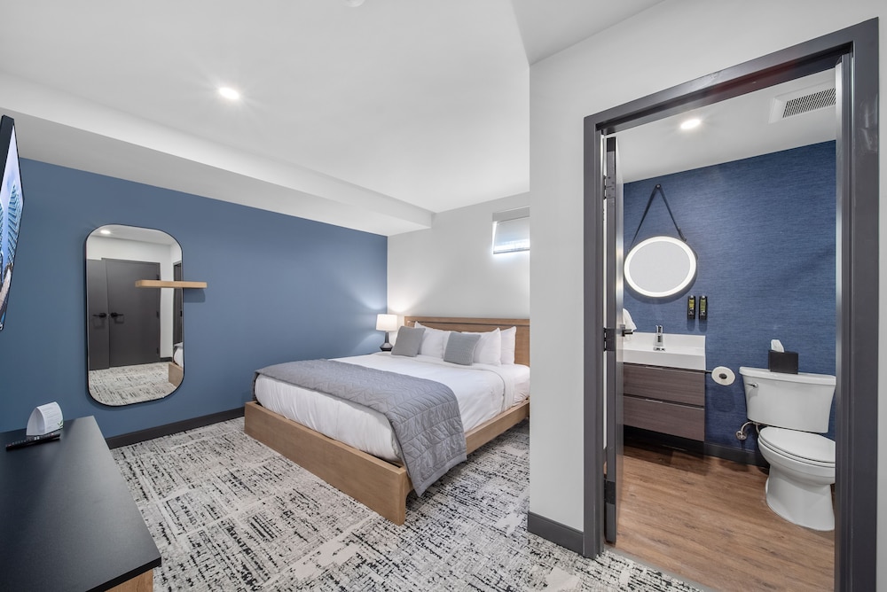 Deluxe Double Room, 2 Bedrooms photo 2