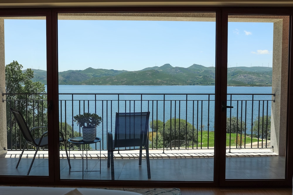 Premium Double Room photo 3