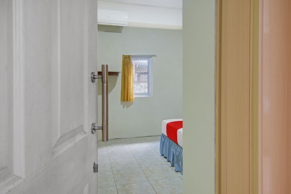 Standard Single Room photo 2