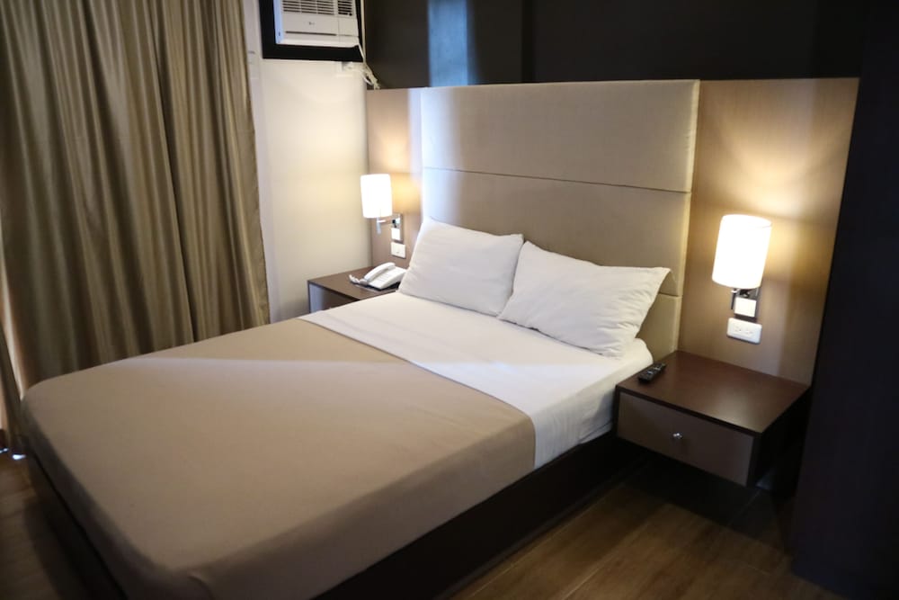 Deluxe Single Room