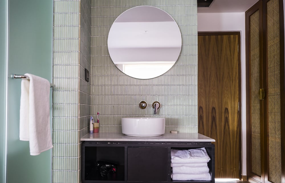 Deluxe Double or Twin Room - Photo 14