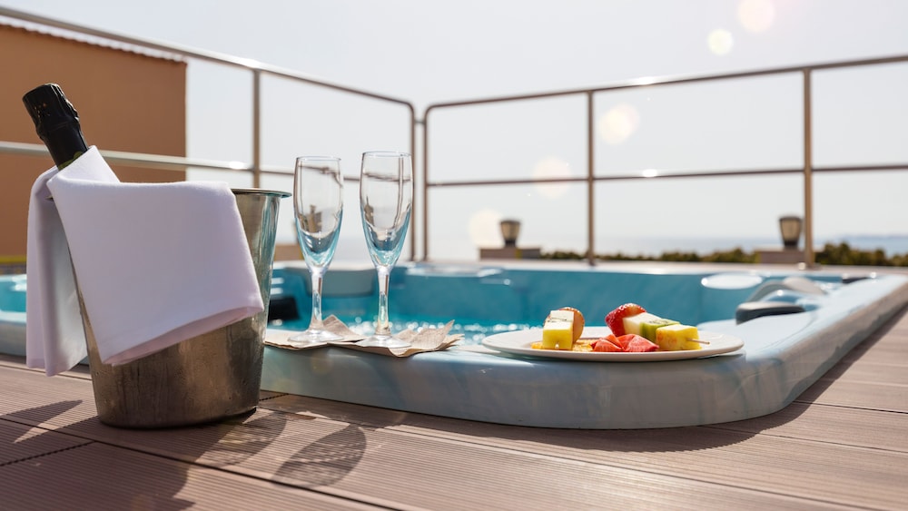 Presidential Suite, Private Pool, Sea View photo 2