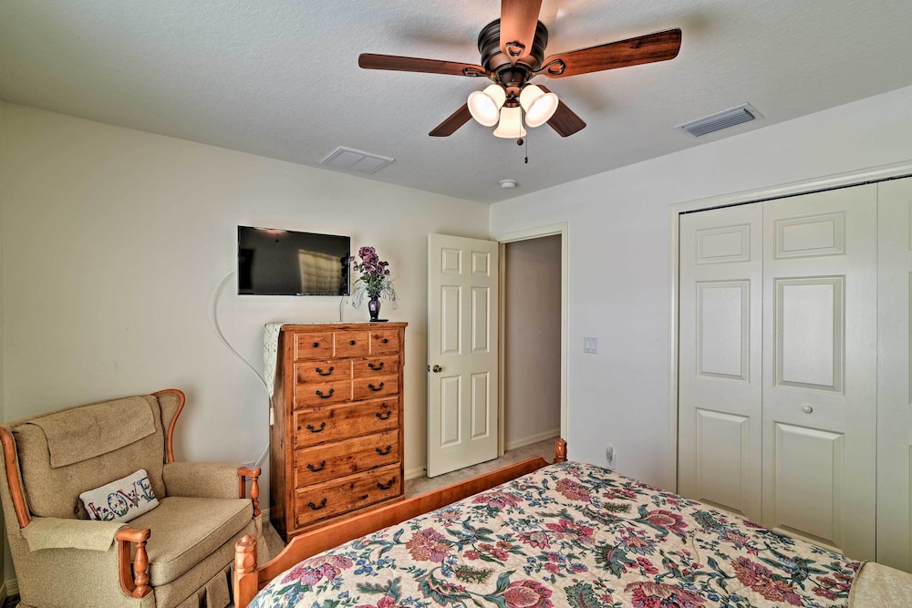 House (4 Bedrooms) photo 2