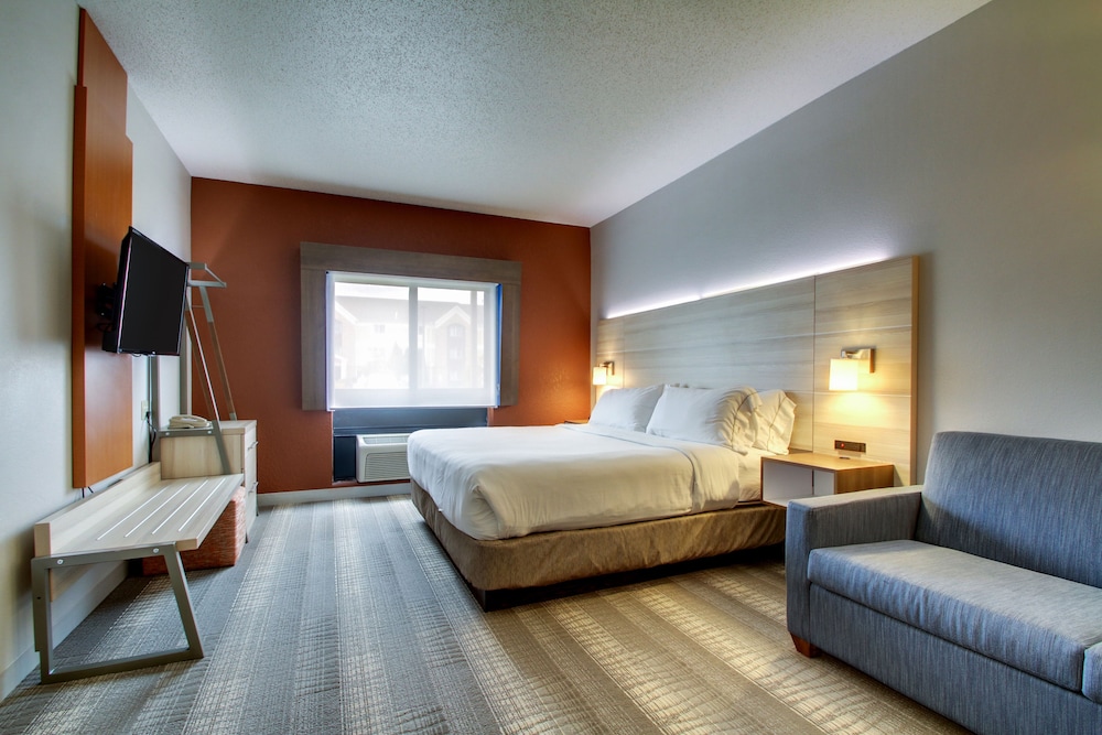 Standard Room, 1 King Bed with Sofa bed - Photo 2