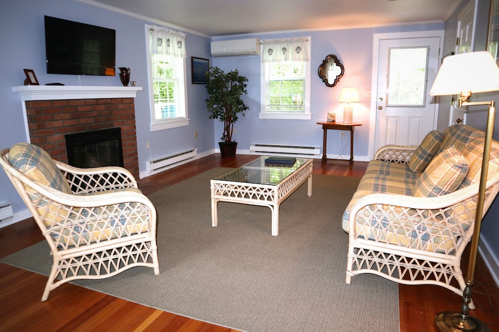 Double Room, Ensuite, Garden View (Guest House East Suite) photo 2