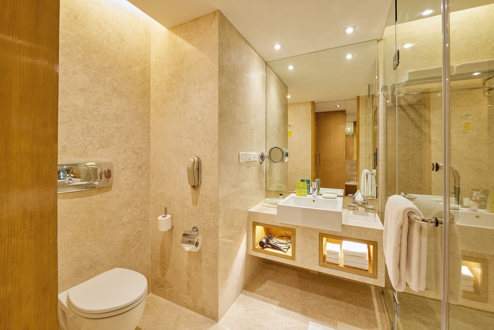 Suite, 1 King Bed, Club Lounge Access