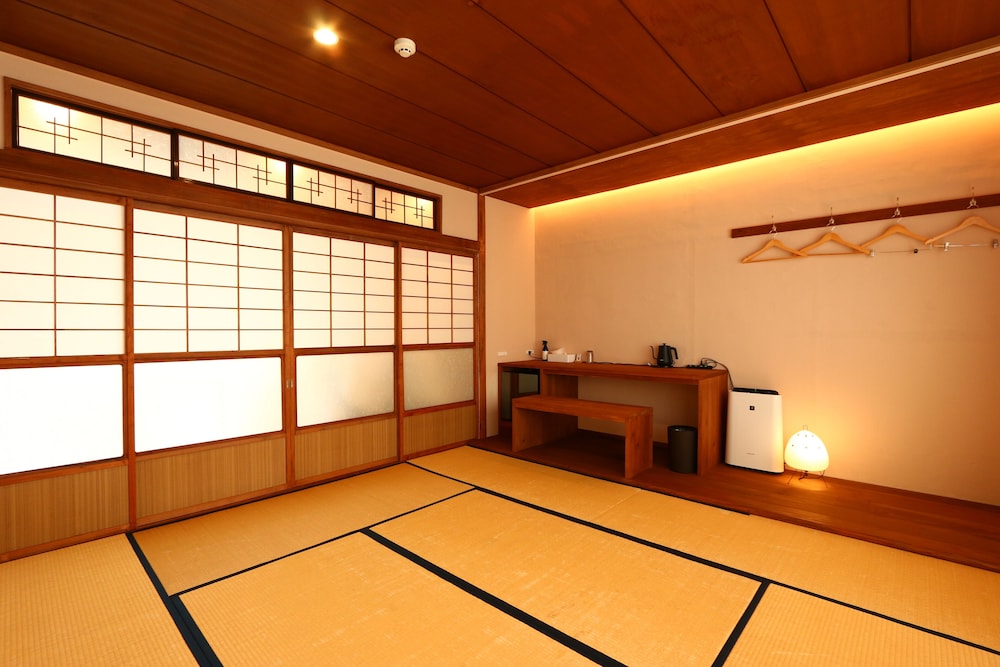 Japanese-style room - Photo 1