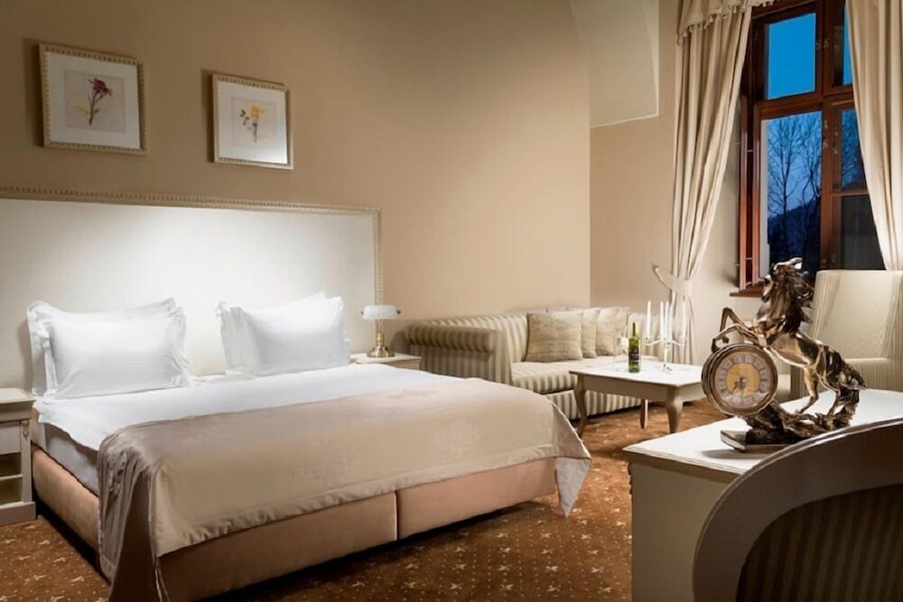 Deluxe Double Room - Photo 1