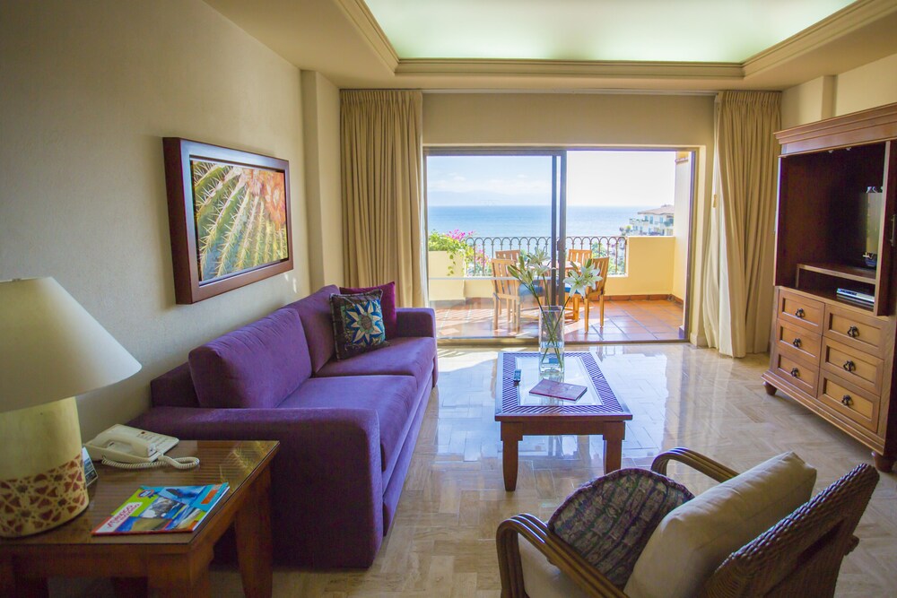Suite, 1 Bedroom, Ocean View - Photo 4