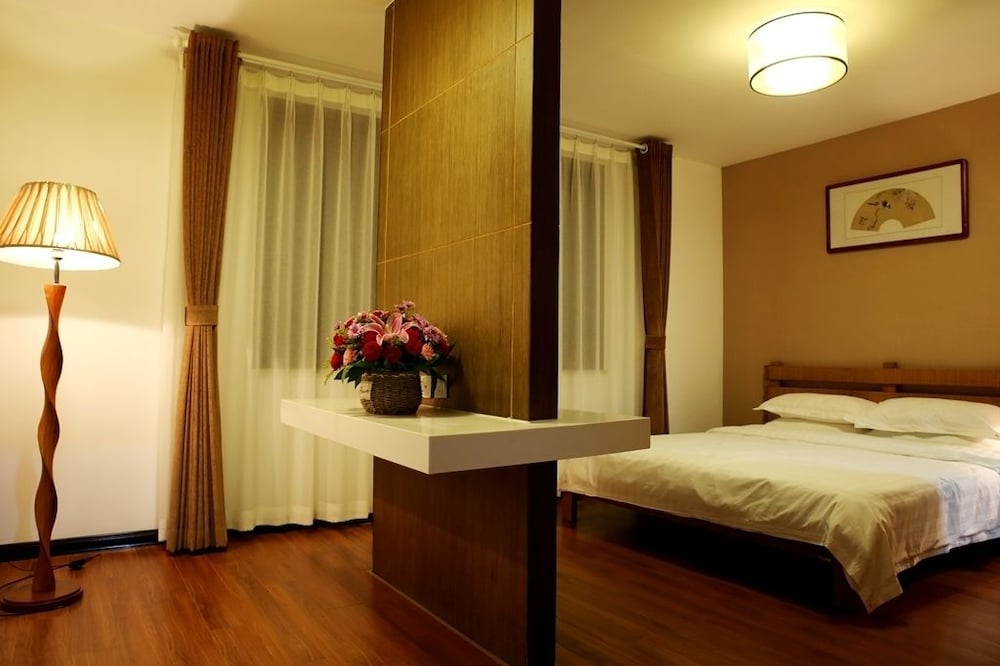 Villa, 3 Bedrooms, Hot Tub (Domestic Guest Only) photo 1
