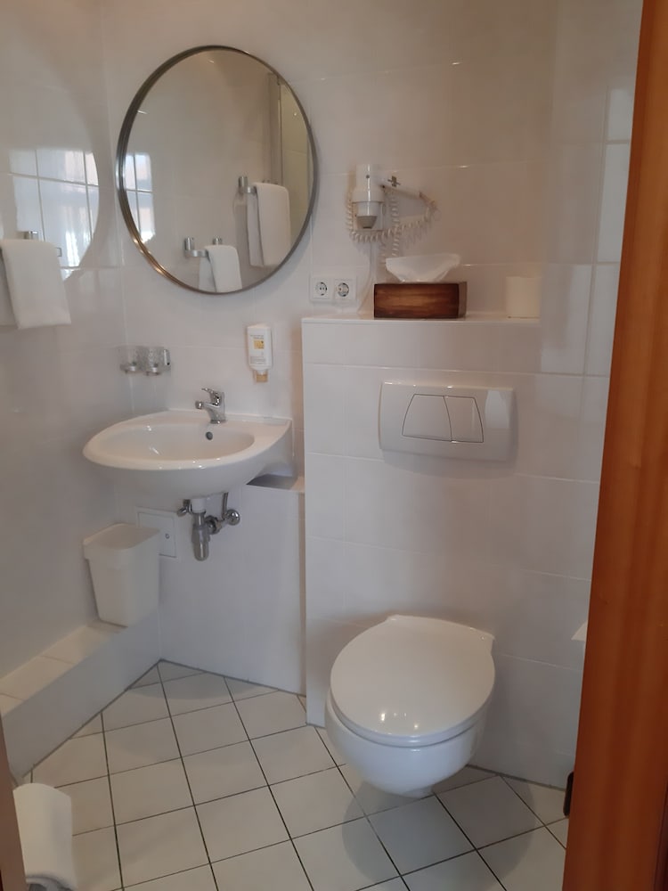 Double Or Twin Room photo 2