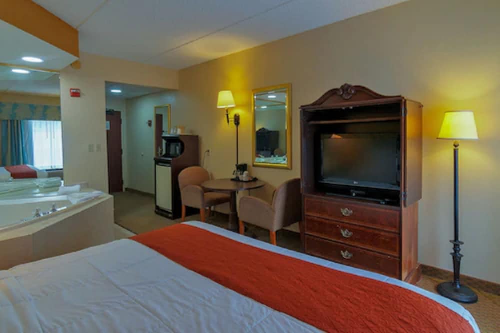 Suite (Jacuzzi) photo 3