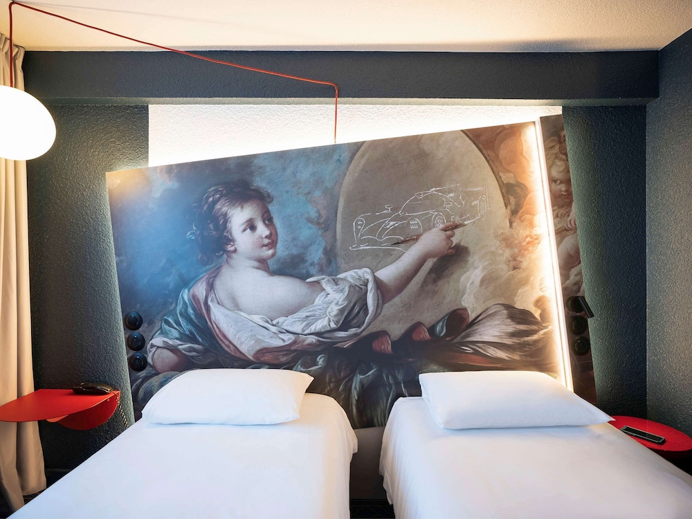 Standard Room, 2 Twin Beds - Photo 2