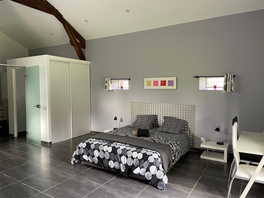 Comfort Quadruple Room, Garden View