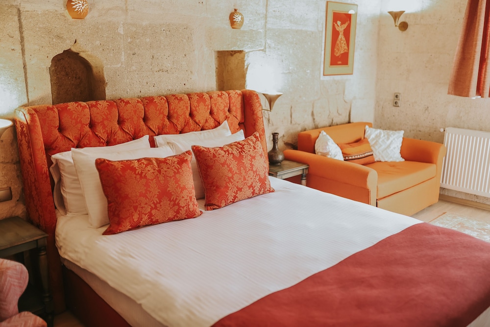 Romantic Double or Twin Room photo 3