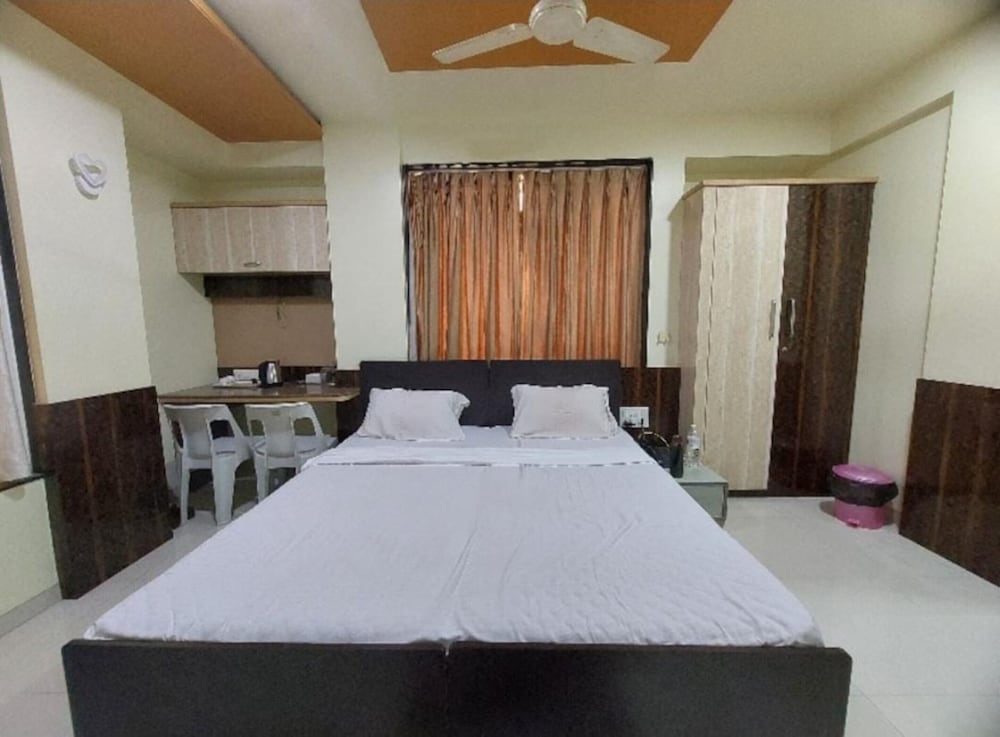 Deluxe Double Room, Multiple Bedrooms, City View photo 1